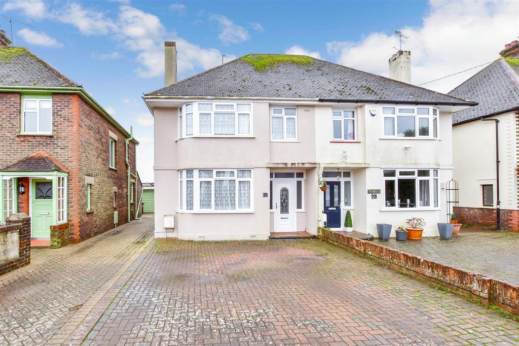 Cornwall Road, Littlehampton, West... 4 bed semidetached house £425,000
