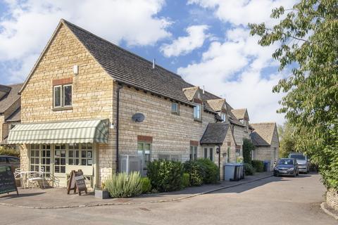 2 bedroom apartment to rent, Ascott-Under-Wychwood