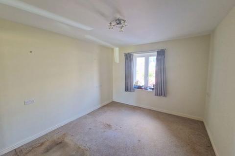 1 bedroom flat for sale, Douglas Avenue, Exmouth, EX8 2FA