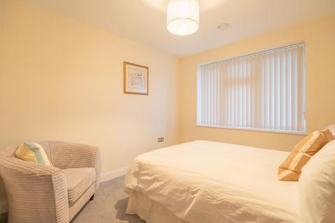 2 bedroom flat for sale, Buckingham Close, Exmouth, EX8 2JB