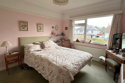 3 bedroom chalet for sale, Longmeadow Road, Lympstone, EX8 5LE