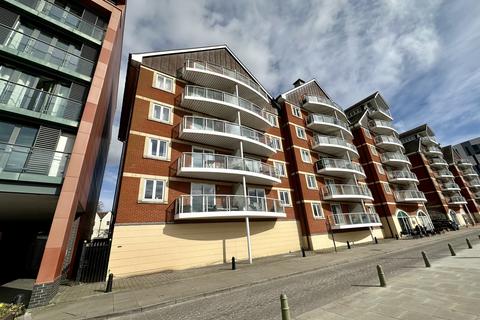 2 bedroom apartment for sale, Neptune Square, Ipswich IP4