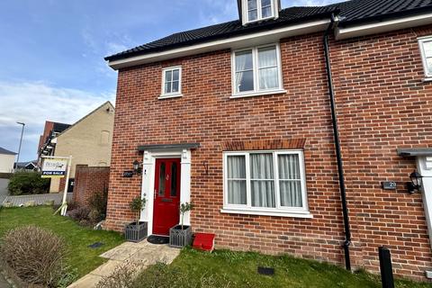 3 bedroom townhouse for sale, Ammonite Drive, Ipswich IP6