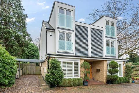 4 bedroom semi-detached house for sale - Couchmore Avenue, Esher, KT10