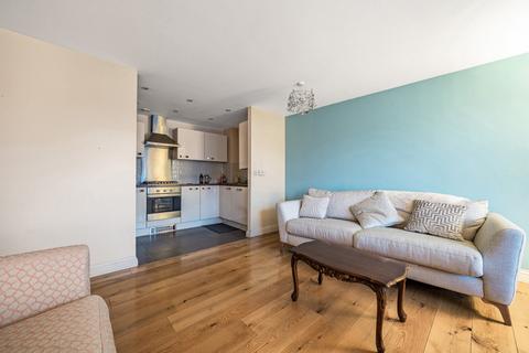 2 bedroom apartment for sale, Buttery Mews, London