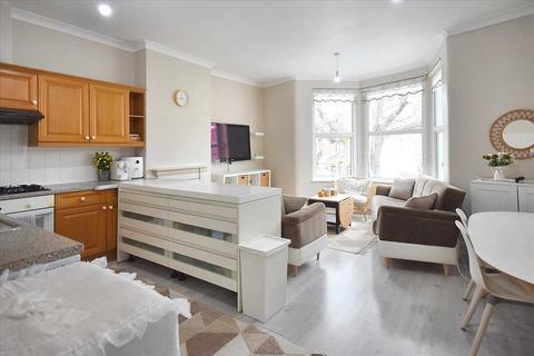 Property for sale, Acton Lane, Chiswick