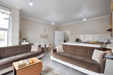 Property for sale, Acton Lane, Chiswick