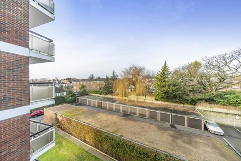 Flat 30, Embassy Lodge Regents Park Road, London, N3 3LB