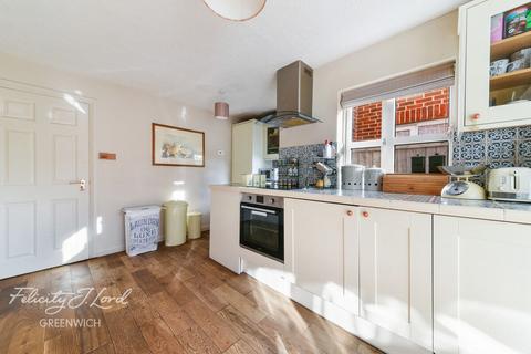 63 Tunnel Avenue, London, SE10 0SF