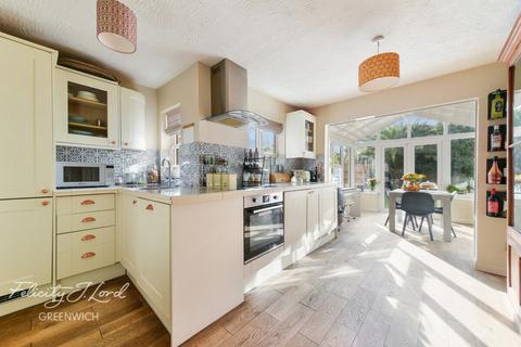 63 Tunnel Avenue, London, SE10 0SF