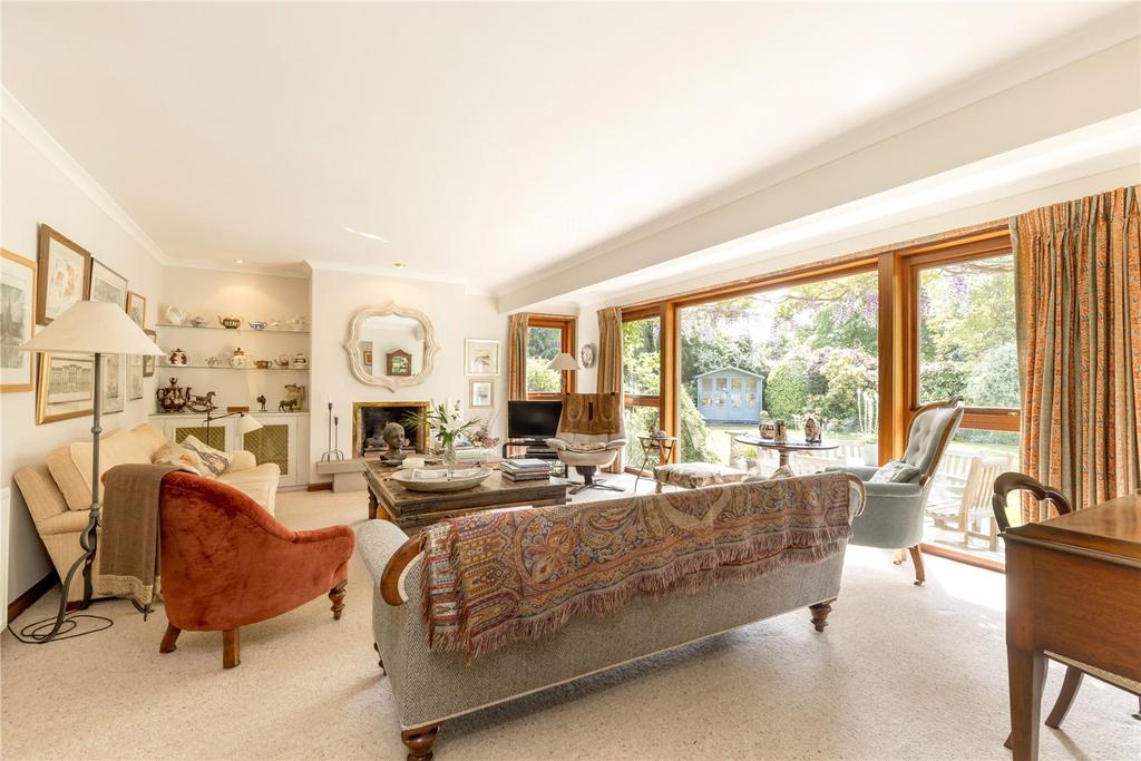 The Garden House, Spylaw Bank Road, Colinton, Edinburgh, EH13 3 bed