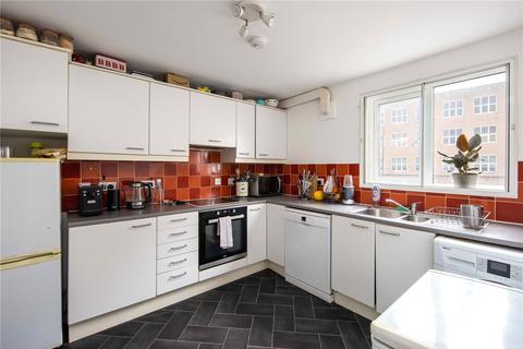2 bedroom flat for sale, Jarret House, 98 Bow Road, Bow, London, E3