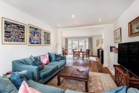 4 bedroom end of terrace house for sale, Cambridge Gardens, Tunbridge Wells, Kent, TN2