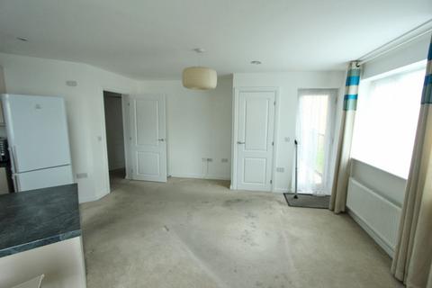2 bedroom apartment for sale, London Road, Grays RM20