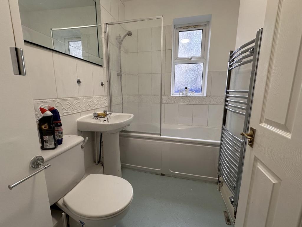 Apartment in Bournemouth - View 5