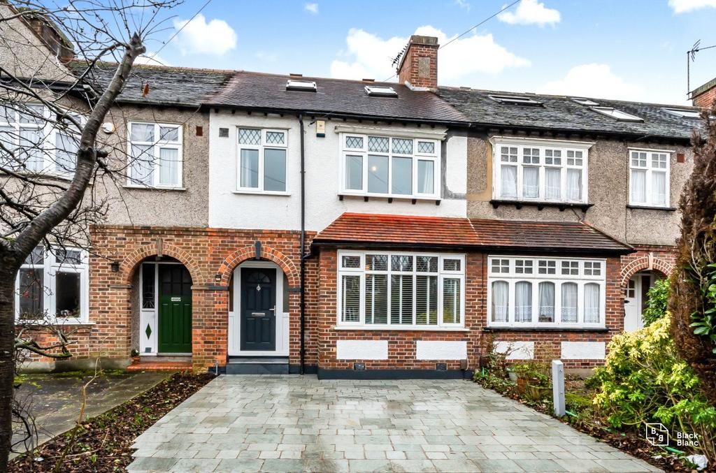 Wickham Crescent, West Wickham, BR4 4 bed terraced house for sale £