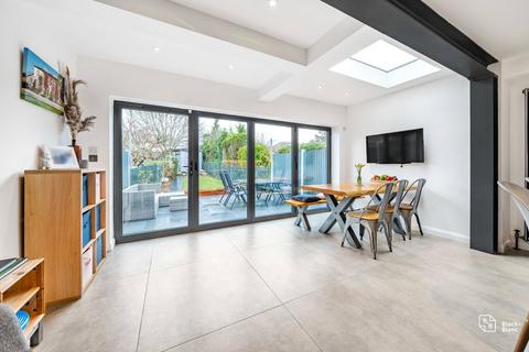 20 Wickham Crescent, West Wickham, BR4 0RT