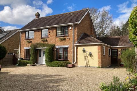 6 bedroom detached house for sale, Willow Green, Ingatestone, Essex