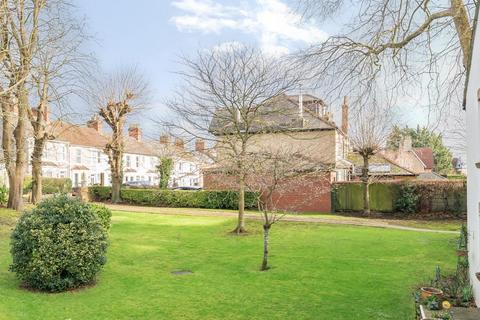 2 bedroom retirement property for sale - Swindon,  Wiltshire,  SN1