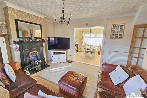 3 bedroom house for sale, Yew Tree Close, Cardiff,
