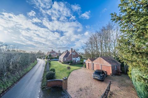 5 bedroom detached house for sale, Annapurna Moss Lane, Mobberley, Knutsford