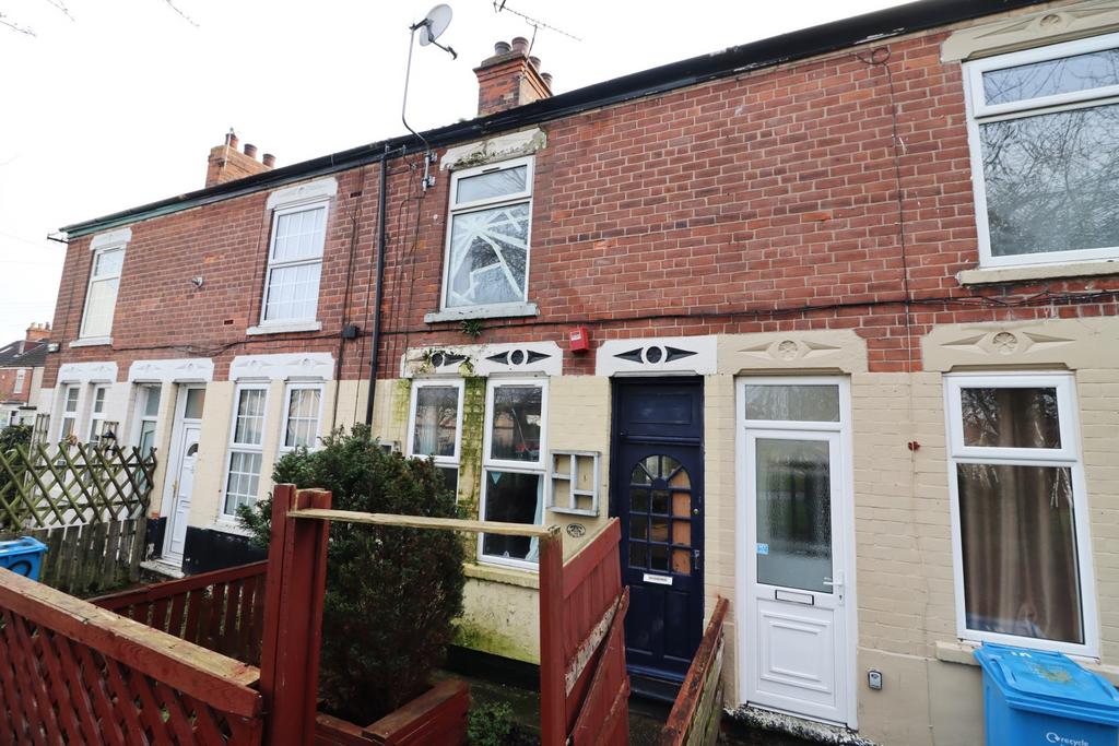 Durham Street, Hull HU8 8RS 2 bed terraced house £32,000
