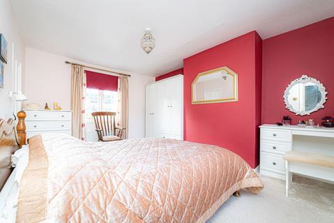 2 bedroom detached house for sale, The Street, Newnham, ME9