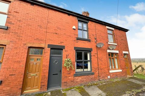 Radcliffe - 2 bedroom terraced house for sale