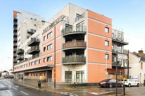2 bedroom apartment for sale - Forest Lane, Stratford, E15
