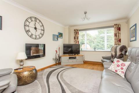 3 bedroom chalet for sale, School Lane, Stourmouth, CT3