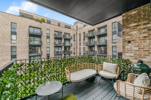 2 bedroom flat for sale, Carrick Yard, 3 Fisherton Street, London, NW8