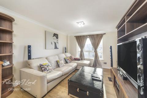 2 bedroom flat for sale, Galleons View, Stewart Street, E14