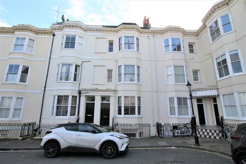 1 bedroom ground floor flat for sale, Clarence Square, Brighton, BN1 2ED