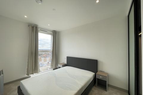 1 bedroom apartment to rent - Lavender House, Eden Grove, TW18