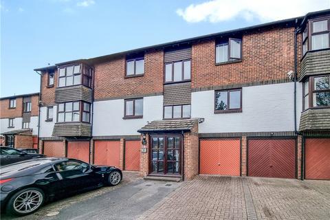 22 Mitchell Road, Orpington, BR6 9TP