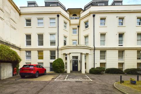 2 bedroom flat for sale, Montpelier Road, Brighton, BN1 2LQ