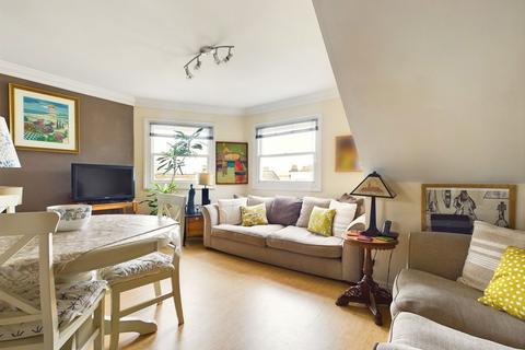 2 bedroom flat for sale, Montpelier Road, Brighton, BN1 2LQ