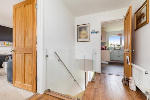 3 bedroom semi-detached house for sale, Goldstone Way, Hove, BN3 7PA