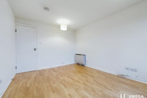 10/1 Sheriff Park, Edinburgh, EH6 6DY