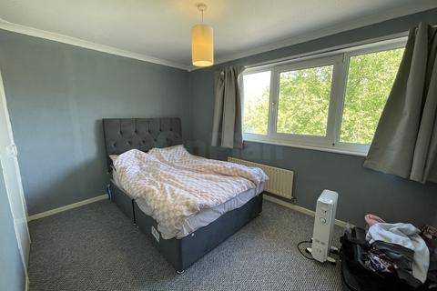 1 bedroom flat for sale, Conniburrow, Milton Keynes MK14
