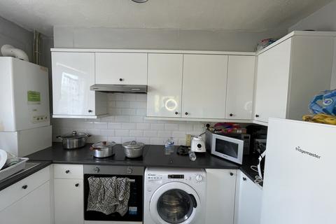 1 bedroom flat for sale, Conniburrow, Milton Keynes MK14