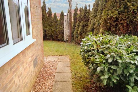 17 Bernstein Close, Browns Wood, Milton Keynes, MK7 8EH