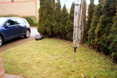 17 Bernstein Close, Browns Wood, Milton Keynes, MK7 8EH