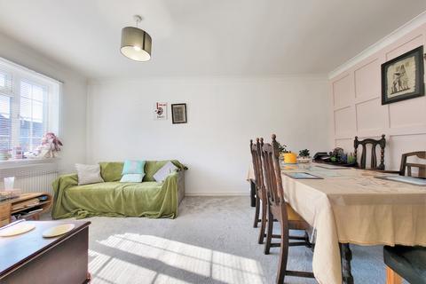 2 bedroom ground floor flat for sale - Ashacre Court, Ashacre Lane BN13