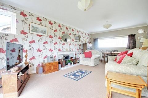2 bedroom detached bungalow for sale, Long Meadow, Worthing BN14