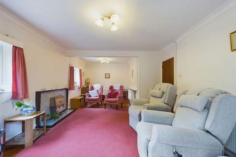 undefined, High Street, Worthing BN14