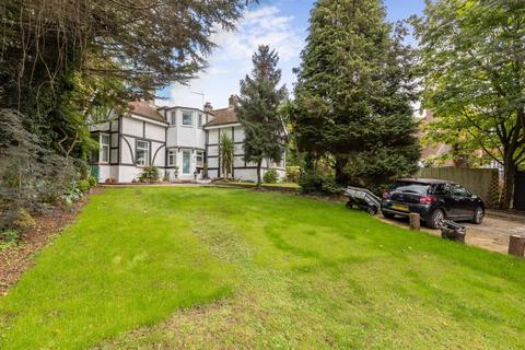 6 bedroom detached house for sale, Warren Road, Worthing BN14