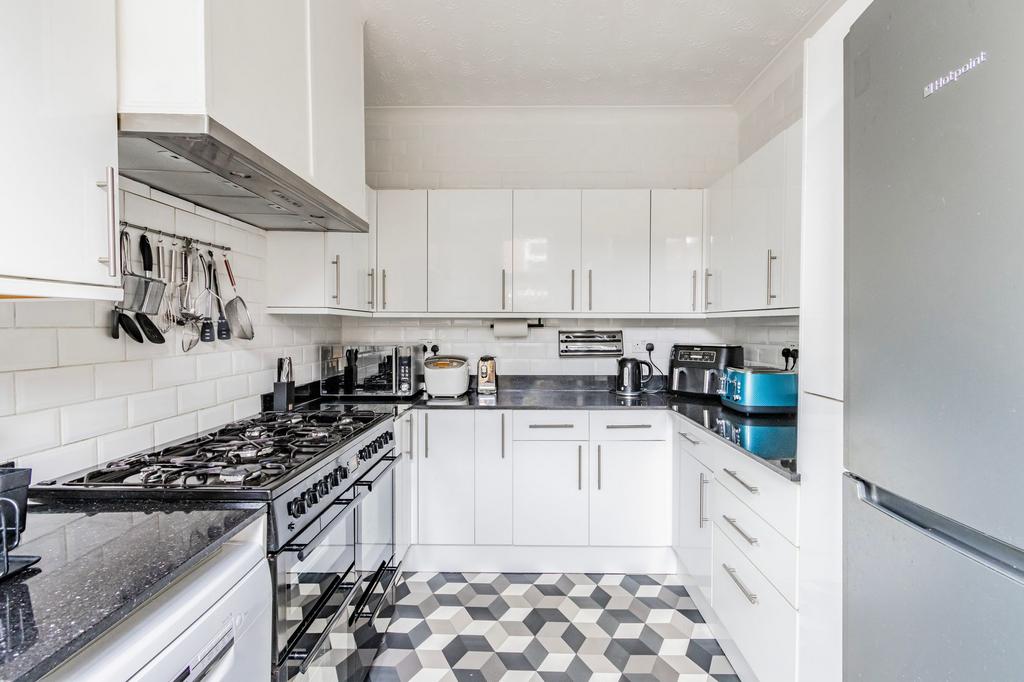 Wellesley Road, Great Yarmouth, NR30 9 bed end of terrace house for