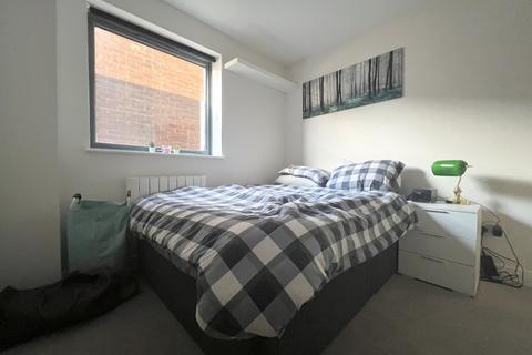 1 bedroom maisonette for sale, Reading Road South, Fleet, Hampshire
