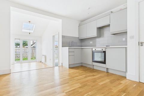 1 bedroom ground floor flat for sale, Ground Floor Flat, 38  Crabtree Lane